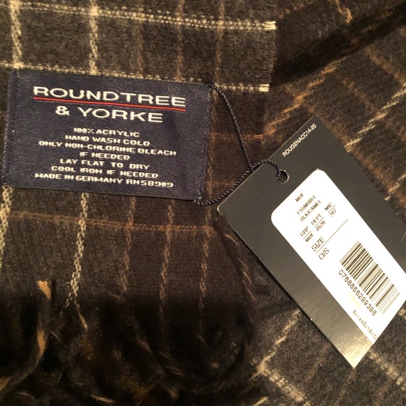 Roundtree & yorke mens scarf - Picture 2 of 2